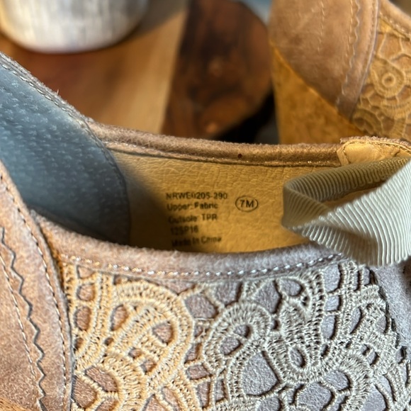 Not Rated Lace Up Wedges - Picture 3 of 4